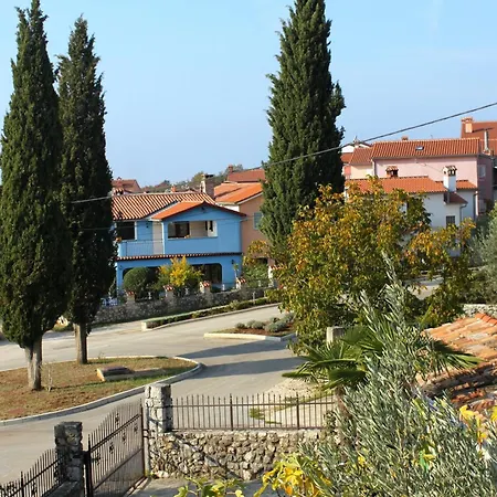 With Parking Space - 24651 Appartamento