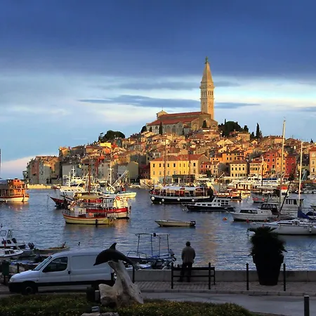 With Parking Space - 24651 Apartman Rovinj